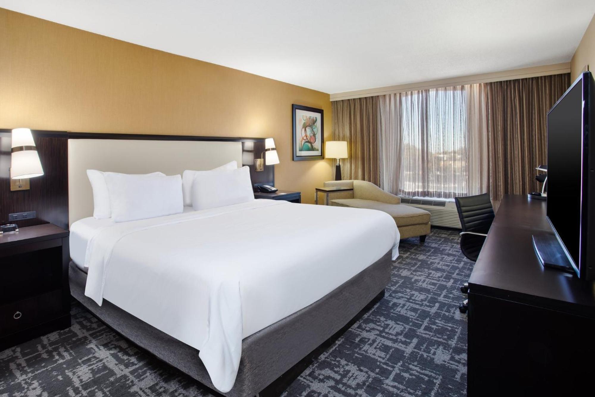 Crowne Plaza Greenville By Ihg Dış mekan fotoğraf